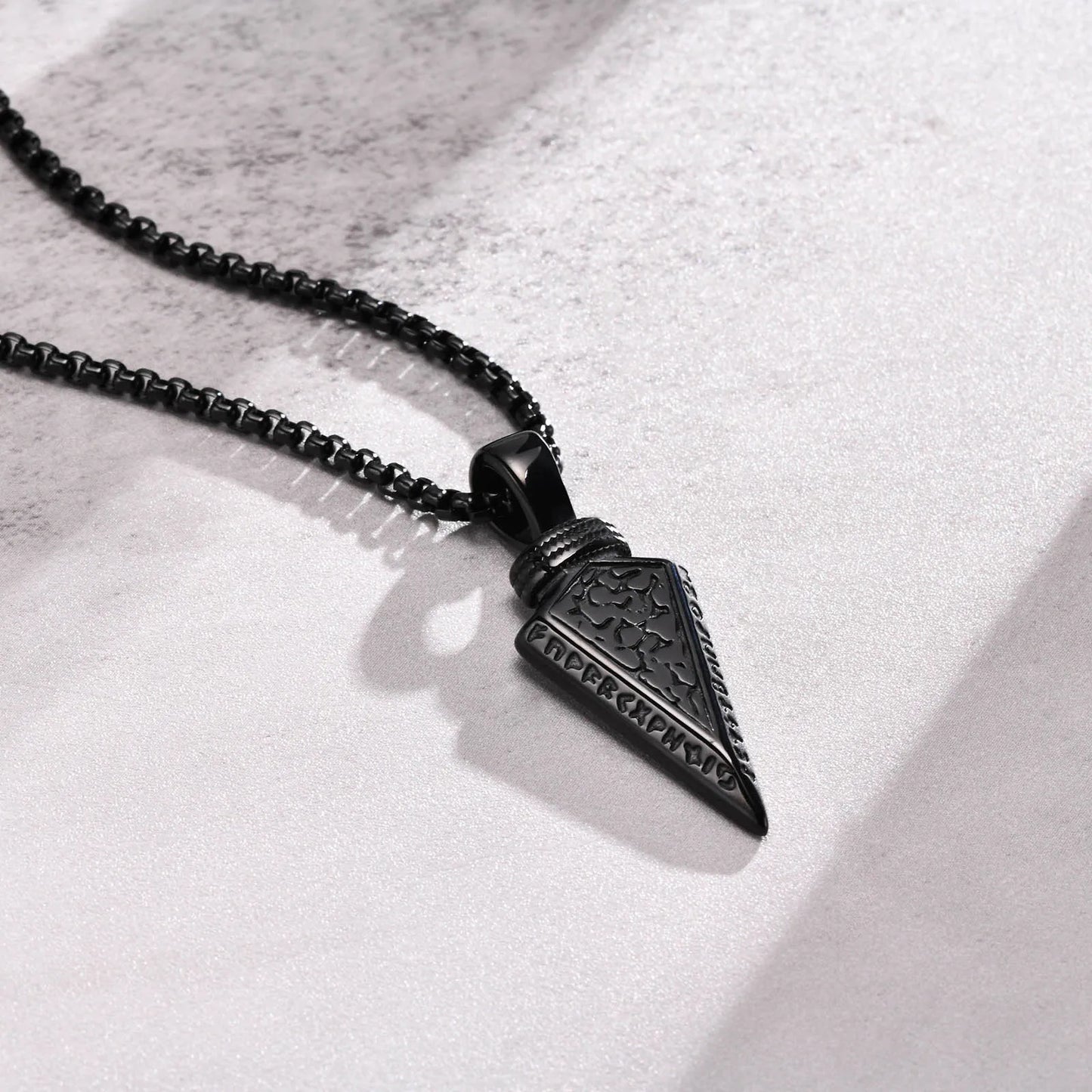 Shadow Thorn Pendant